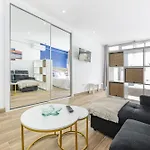 With Balcony, Close To The Sea Lägenhet