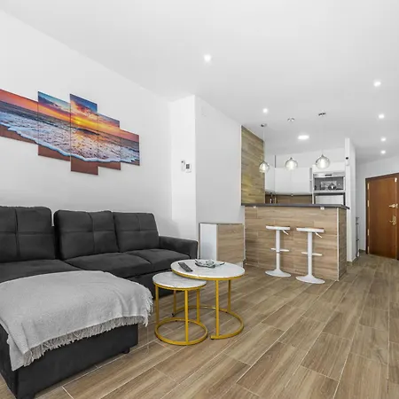 With Balcony, Close To The Sea Appartement *
