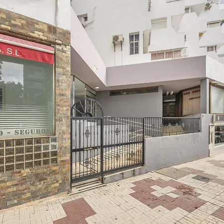 Appartement With Balcony, Close To The Sea *