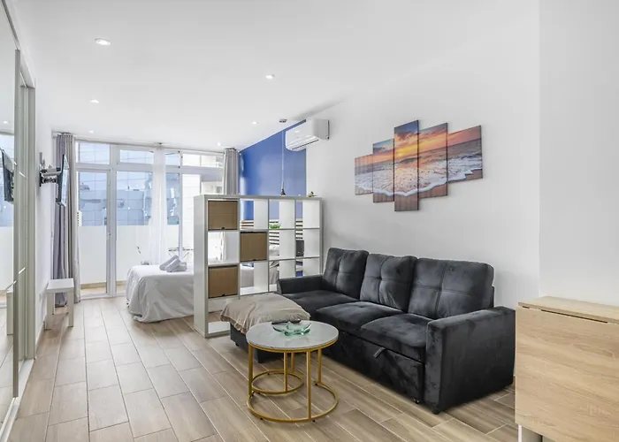 With Balcony, Close To The Sea * Torremolinos