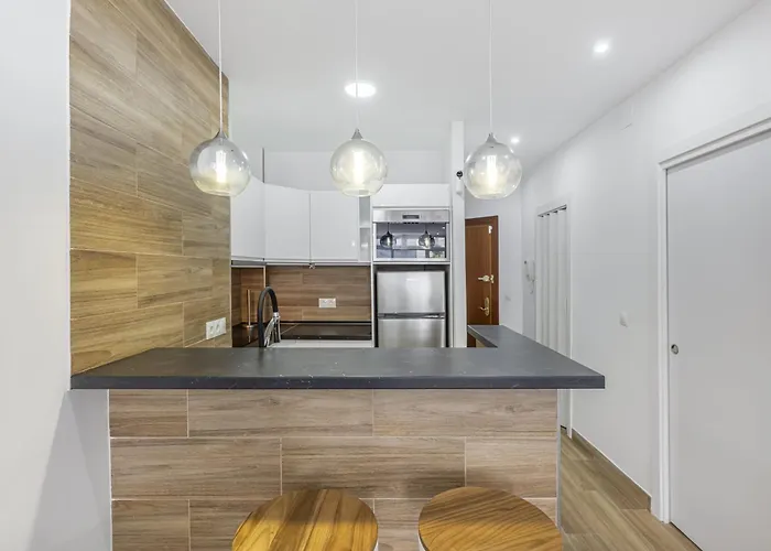 With Balcony, Close To The Sea Apartamento