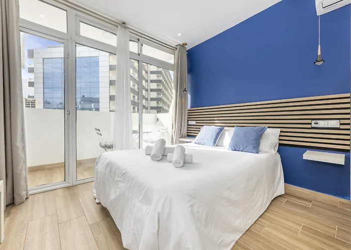 Apartment With Balcony, Close To The Sea *