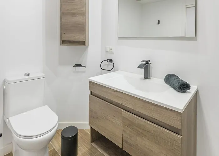 With Balcony, Close To The Sea Apartment Torremolinos