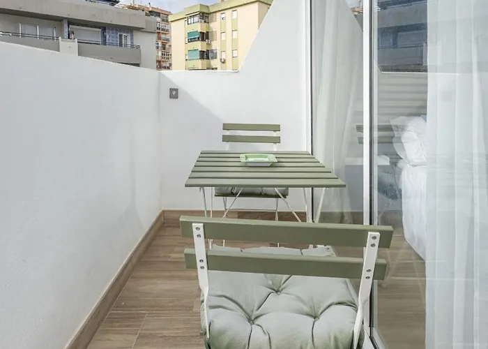 Apartamento With Balcony, Close To The Sea Torremolinos