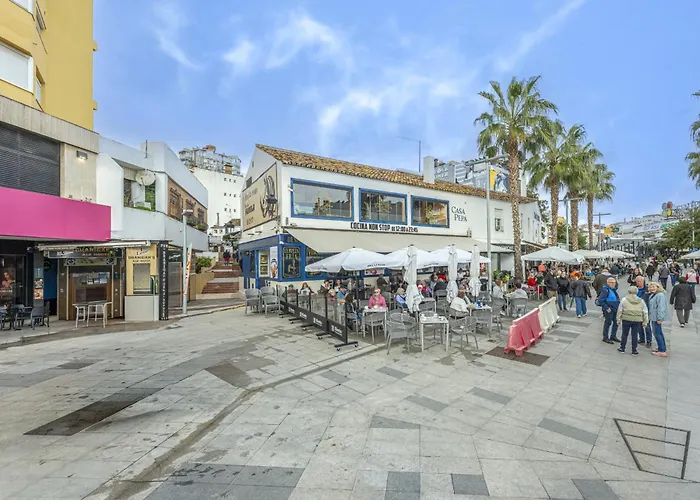 With Balcony, Close To The Sea Apartment